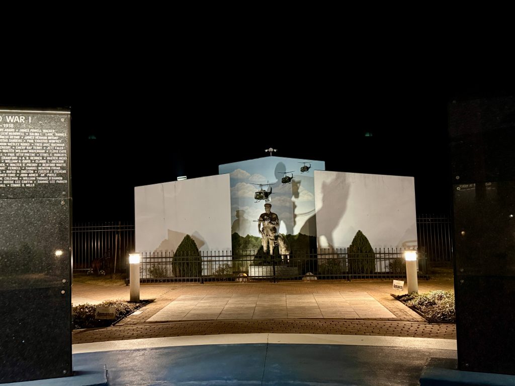 Red River Veterans Memorial in Paris TX 