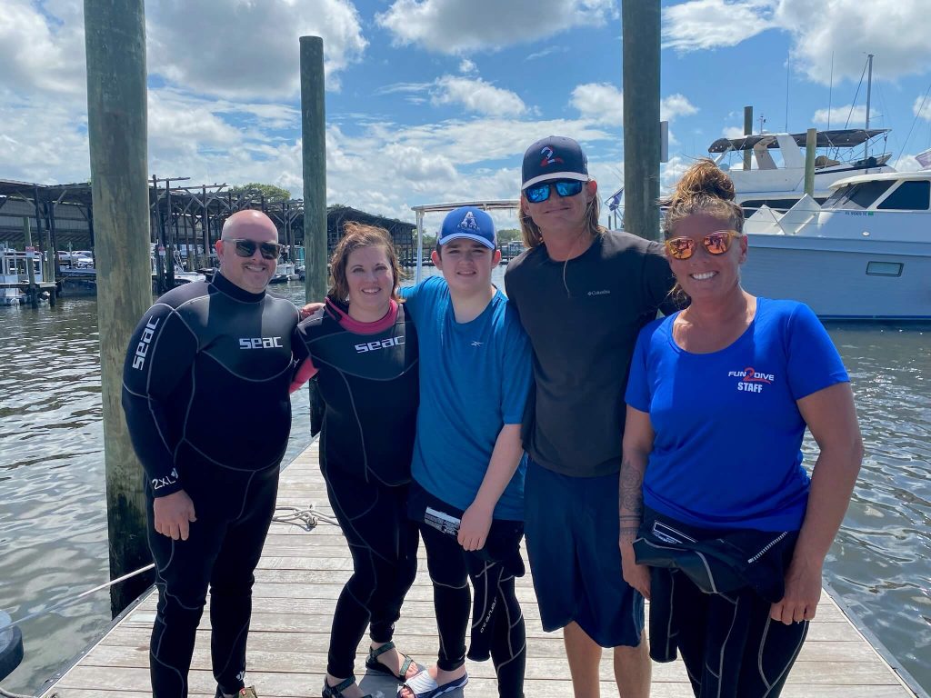 swimming with manatees in crystal river floriday